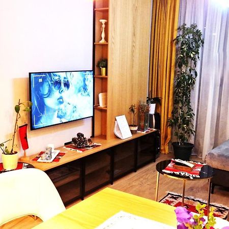 Central Comfy Apartment Тирана Екстериор снимка