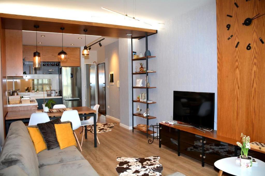Central Comfy Apartment Тирана Екстериор снимка
